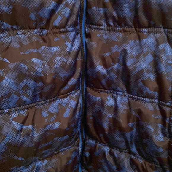 Blue/black puffer jacket for boys - Picture 3 of 11